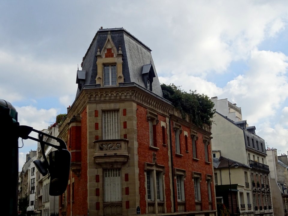Immeuble au 38 rue de Boulainvilliers, 16e arr., Paris 