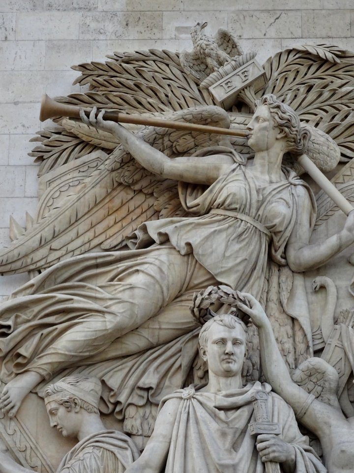 Détail du haut-relief Le Triomphe de 1810 par Jean-Pierr… 