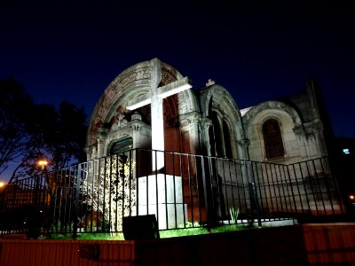 Eglise Notre-Dame-de-Compassion de Paris, place du Général… 