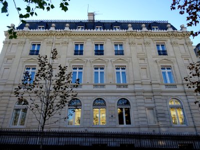 Immeuble à l'angle de l'Avenue de Carnot, 17e arr., Paris 