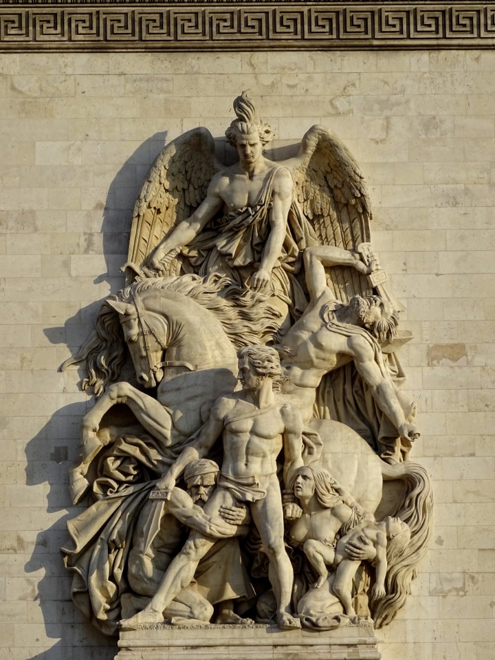 Haut-relief La Résistance de 1814 par Antoine Étex. Arc … 