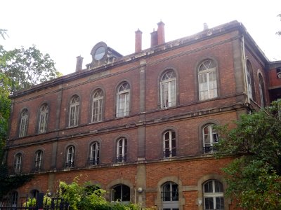 Tennis Club de Vaugirard, au 397 rue de Vaugirard, 15e arr… 