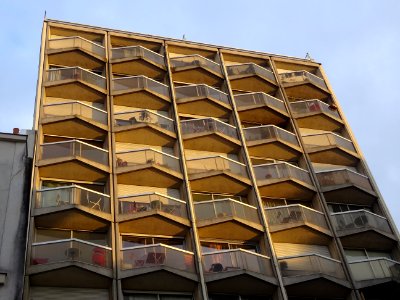 Immeuble à balcons isocèles, 11 rue de Lourmel, 15e arr., … 
