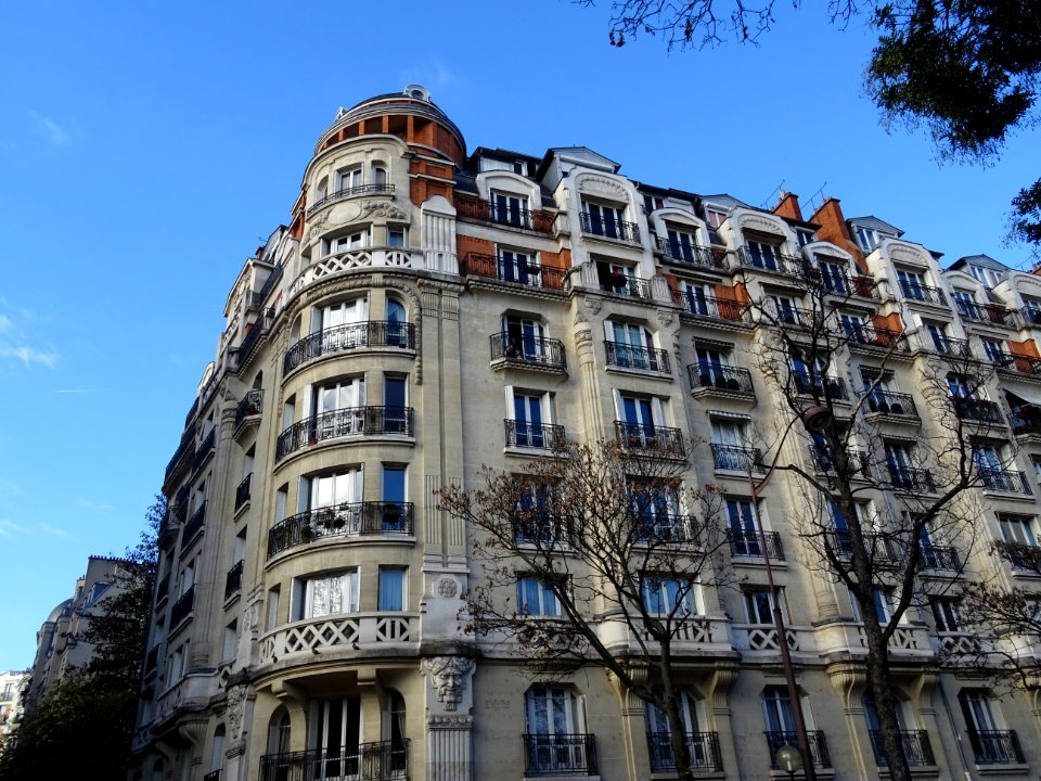 Immeuble, au 72 avenue de Versailles, 16e arr., Paris 