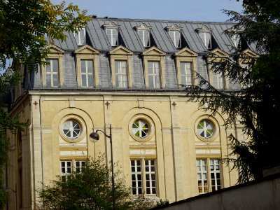 Université Panthéon-Assas Paris II, 391 rue de Vaugirard, … 