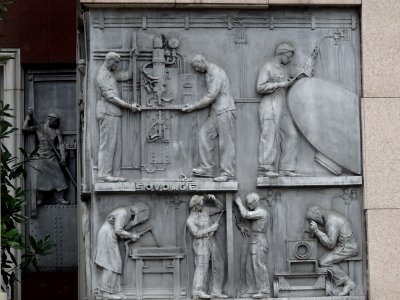 Soudage, bas-relief, au siège de la Fédération française… 