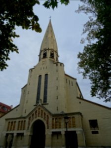 Eglise Saint-Léon, place du Cardinal-Amette, 15e arr., Par… 