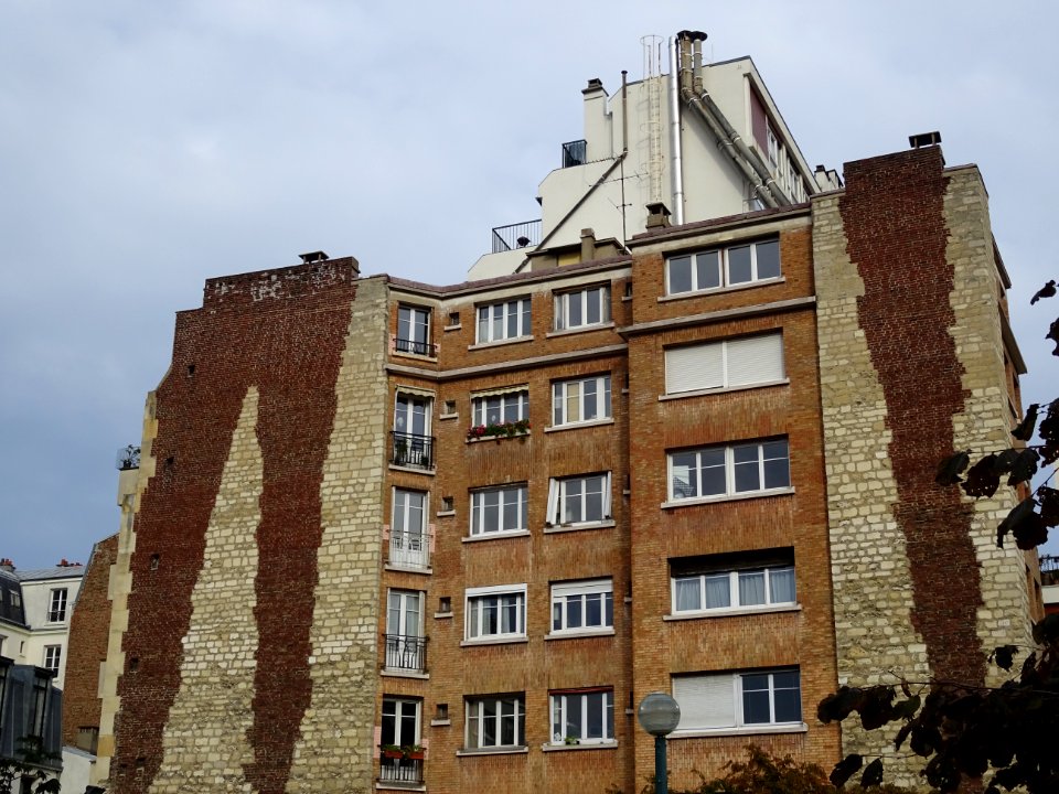 Cheminées de briques, rue Blomet, 15e arr., Paris 