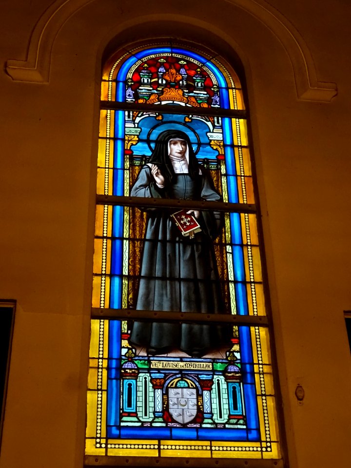 Vitrail, église Saint-Joseph-des-Épinettes, 40 rue Pouchet… 