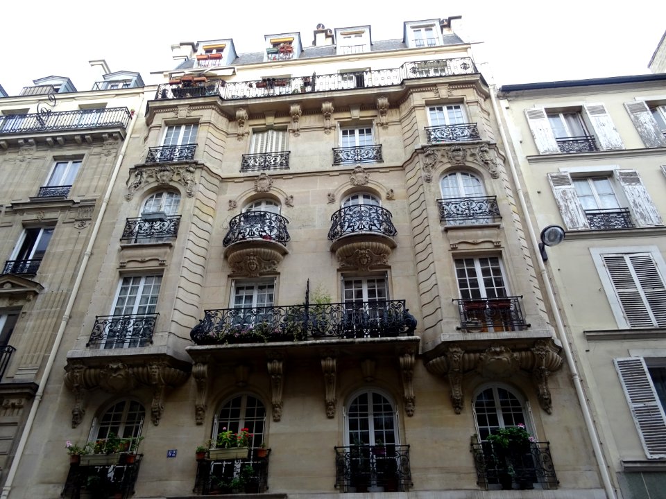 Immeuble au 62 rue Dulong, 17e arr., Paris 
