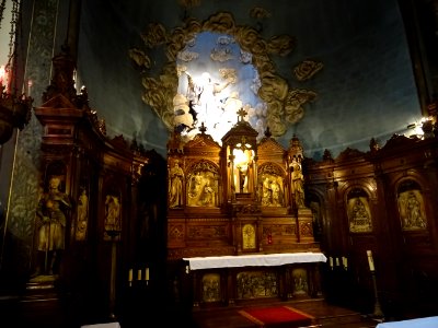 Choeur et autel, style rococo et néo-gothique, église Sain… 