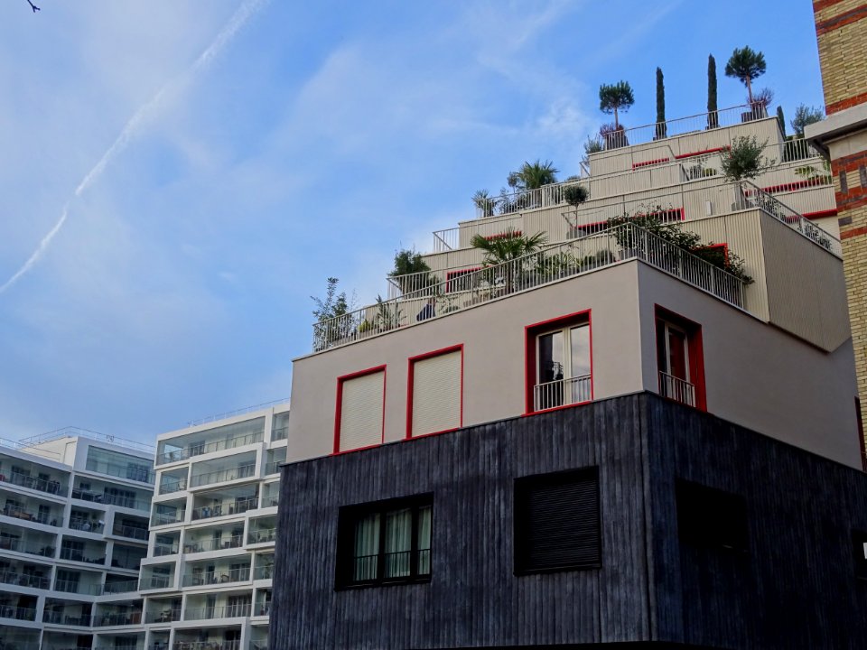 Terrasses sur les toits et immeubles au 119 et 111 rue de … 