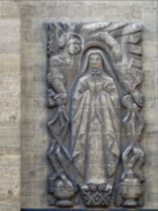 Sculpture à l'extérieur de l'église Saint-Ferdinand-des-Te… 