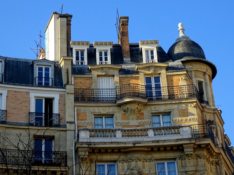 Immeuble, au 33 Place Saint Ferdinand, 17e arr., Paris 