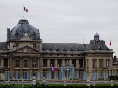 Ecole Militaire, 14 Avenue de Lowendal, 7e arr., Paris 