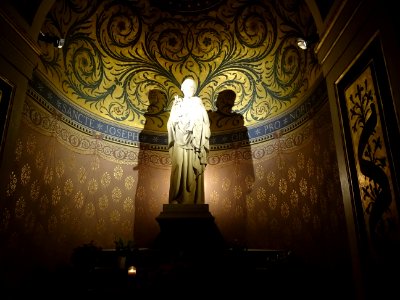 Statue, Chapelle Saint-Vincent-de-Paul, 95 rue de Sèvres, … 
