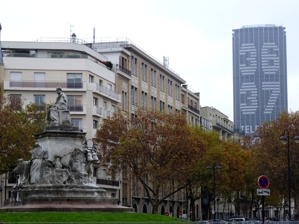 Monument à Pasteur, Place de Breteuil du nom de Louis Au… 