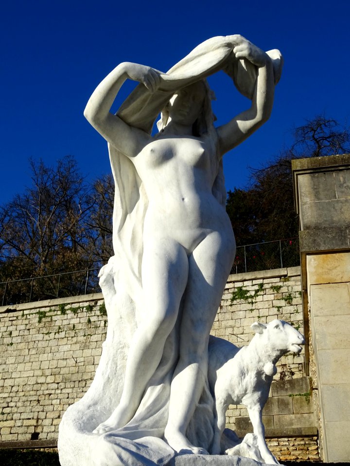 Sculpture Le Soir par Hector Lemaire, (1846 – 1933), Nym… 