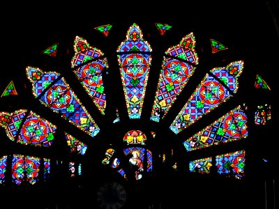 Vitrail, basilique Sainte-Clotilde, 23 bis rue las Cases, … 