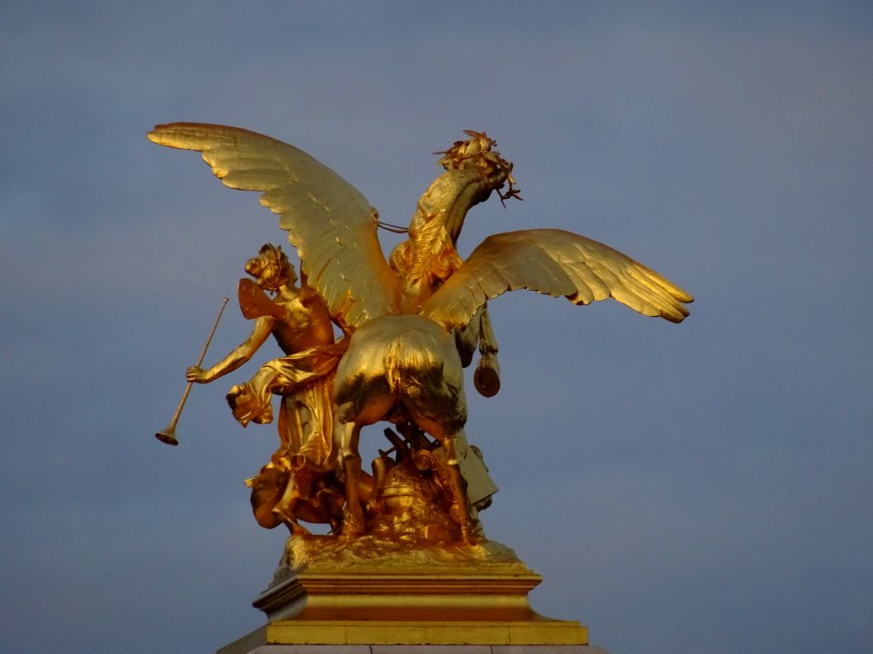 La Renommée des Arts (1897/1900) par Emmanuel Fremiet, r… 