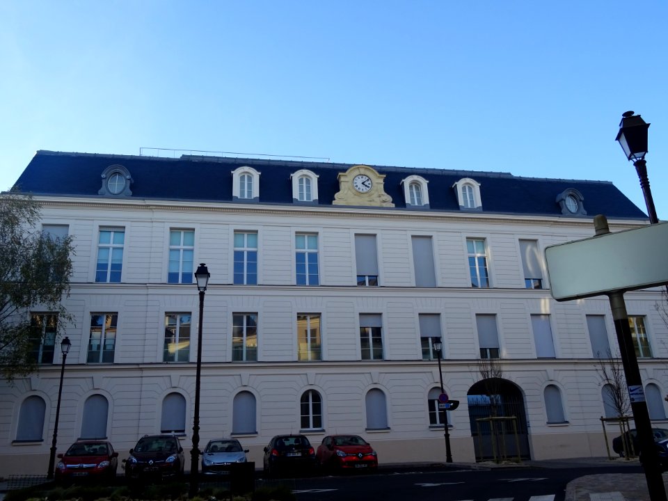 Immeuble Place de Silly, Saint-Cloud, Hauts-de-Seine 
