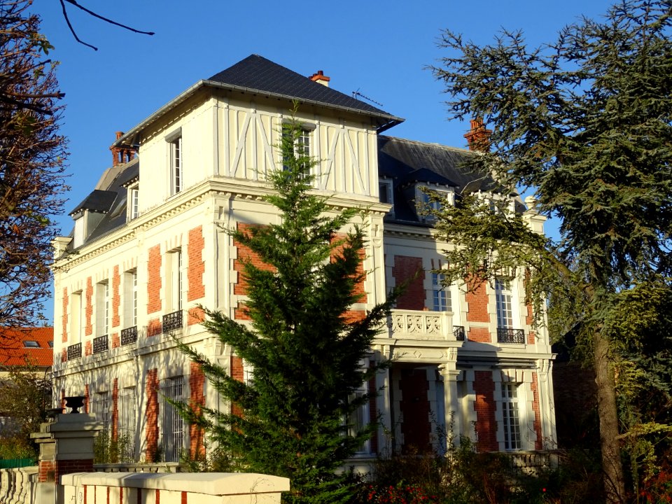 Maison, rue Edeline, Saint-Cloud, Hauts-de-Seine 