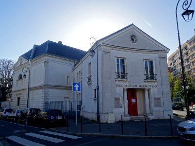 Bibliothèque Paul Marmottan, 7 place Denfert Rochereau, Bo… 