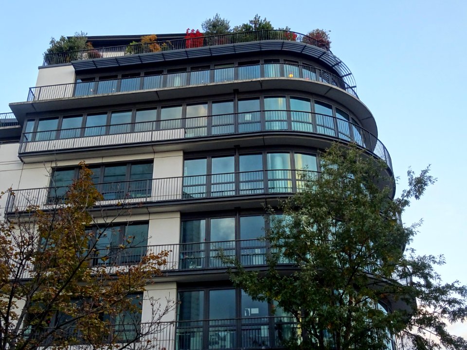 Immeuble à l'angle de la rue d'Aguessau et de la rue Galli… 