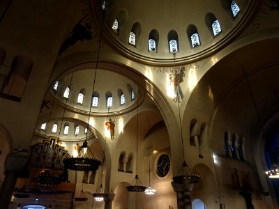 Nef de l'église Saint-Ferdinand-des-Ternes, à l'angle de l… 
