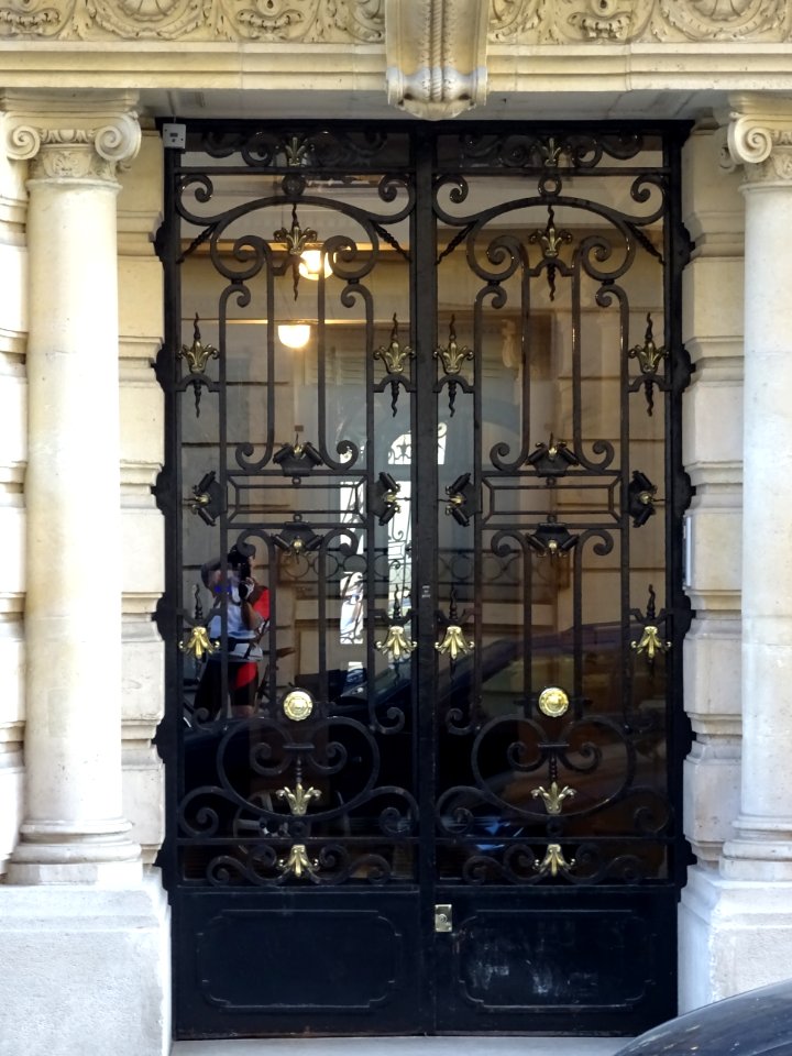 Porte, 4 rue Denis Poisson, 17e arr., Paris 