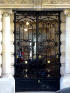 Porte, 4 rue Denis Poisson, 17e arr., Paris 