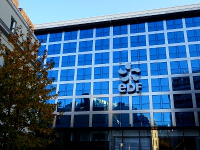 Immeuble EDF, au 30 avenue de Wagram, limite 17e et 8e arr… 