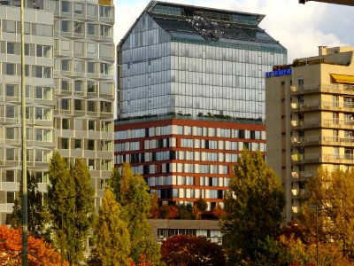 Les immeubles de bureaux et d'habitations du Pont de Sèvre… 