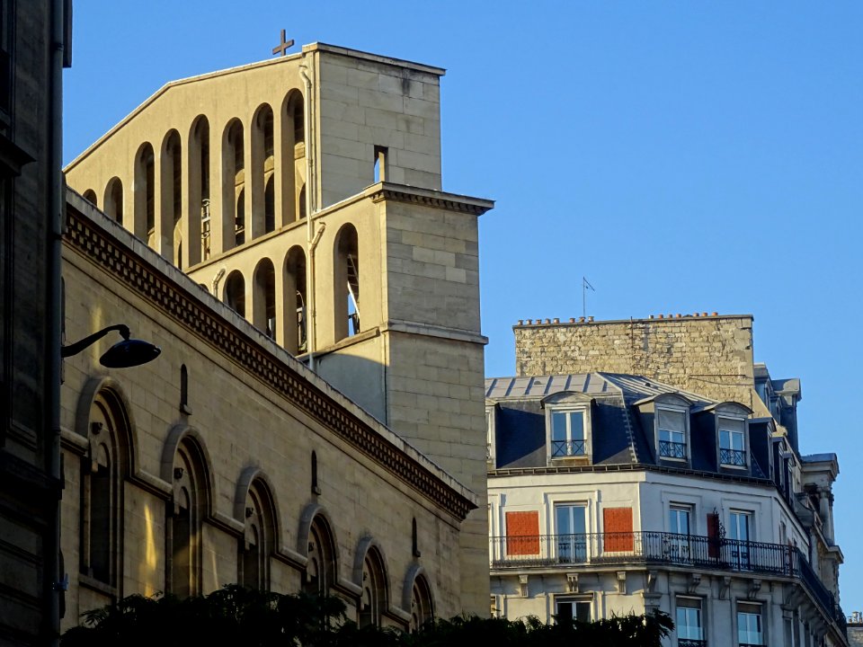 Clocher de l'église Saint-Ferdinand-des-Ternes, rue d'Arma… 