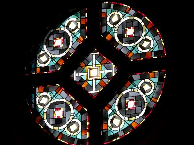 Vitrail de l'église Saint-Ferdinand-des-Ternes, à l'angle … 