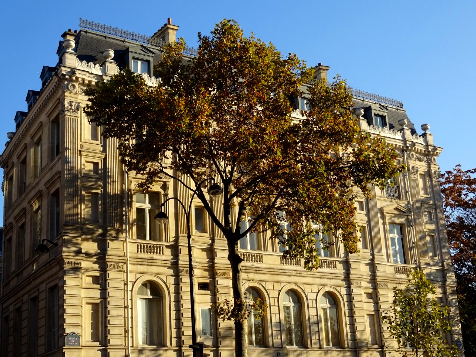 Immeuble à l'angle de l'Avenue de Wagram, 17e arr., Paris 