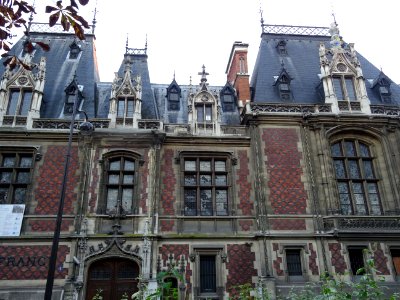 L'hôtel Gaillard est un hôtel particulier situé 1, place d… 