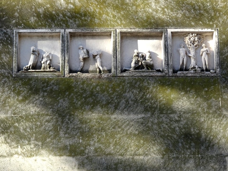 Détails, Monument des Droits de l'Homme, dans les jardins … 