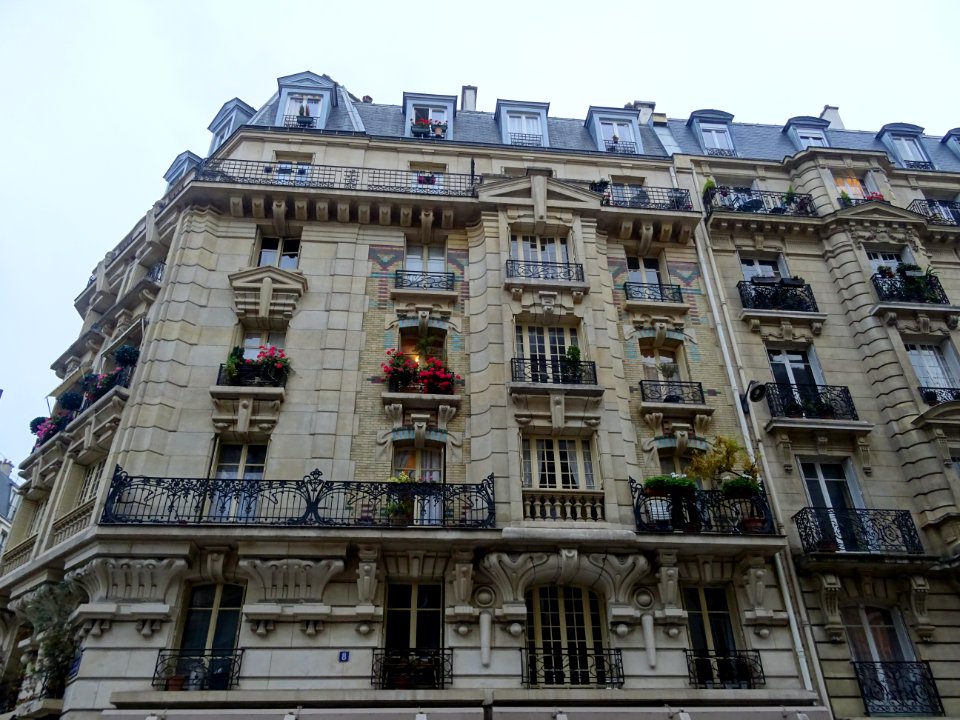 Immeuble à l'angle, 8 rue Bouchut, 7e arr., Paris 