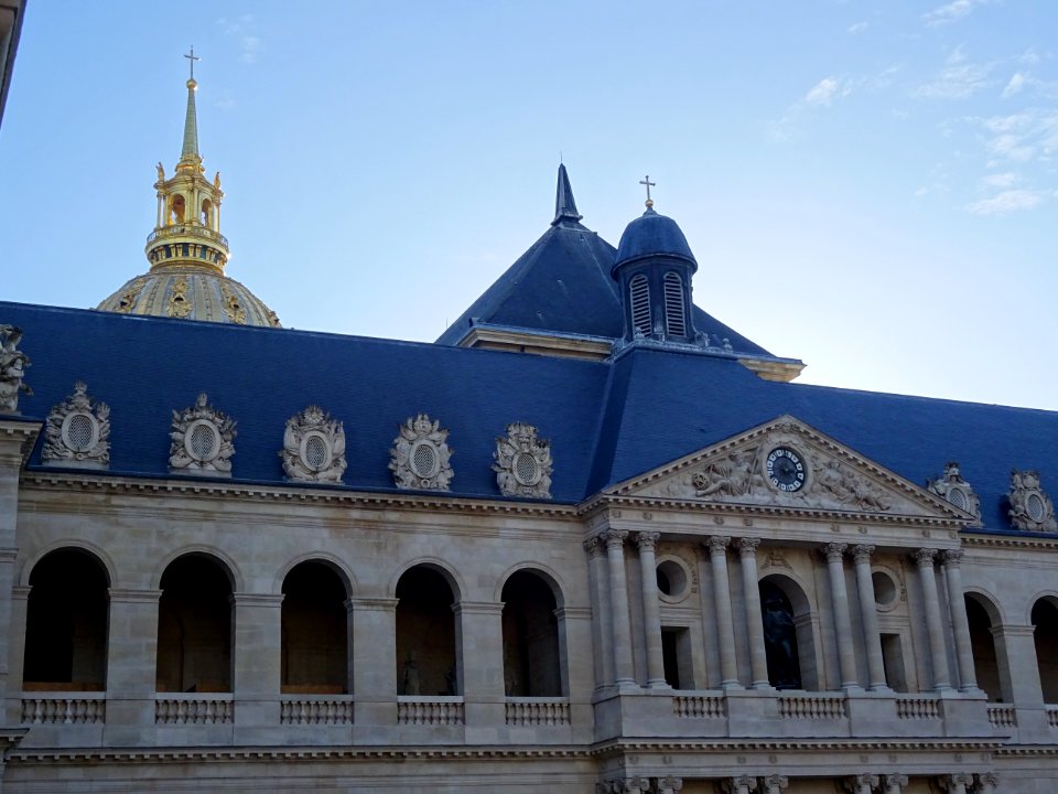 Cour d'honneur, Hôtel-des-Invalides, avenue de Tourville, … 