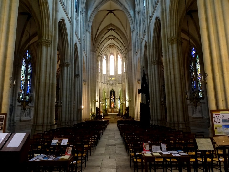 Nef de la basilique Sainte-Clotilde, 23 bis rue las Cases,… 