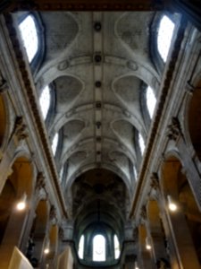 30 mètres de hauteur sous plafond, église Saint-Sulpice, 2… 