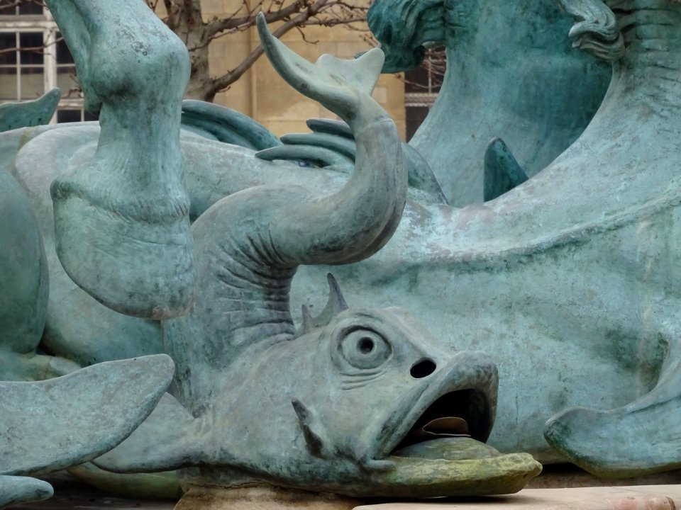 Un poisson, Fontaine des Quatre-Parties-du-Monde, place Er… 