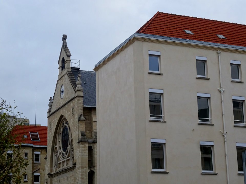 Centre Saint Jean de Dieu, vu depuis la rue de Javel, 15e … 