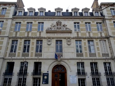 Façade du Lycée Montaigne, 17 rue Auguste Comte, 6e arr., … 