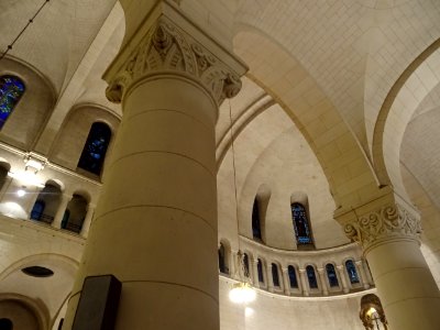 Colonnes dans l'ancienne église Saint François de Sales, 1… 