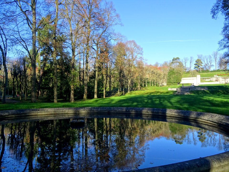 Bassin près des deux géants, Parc de Saint-Cloud, Saint-Cl… 