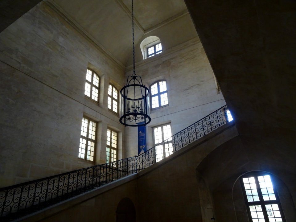 Escaliers et fenêtres, Hôtel-des-Invalides, avenue de Tour… 