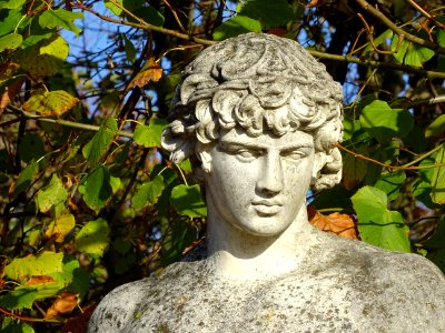 Statue, près de la Grande Cascade, Parc de Saint-Cloud 