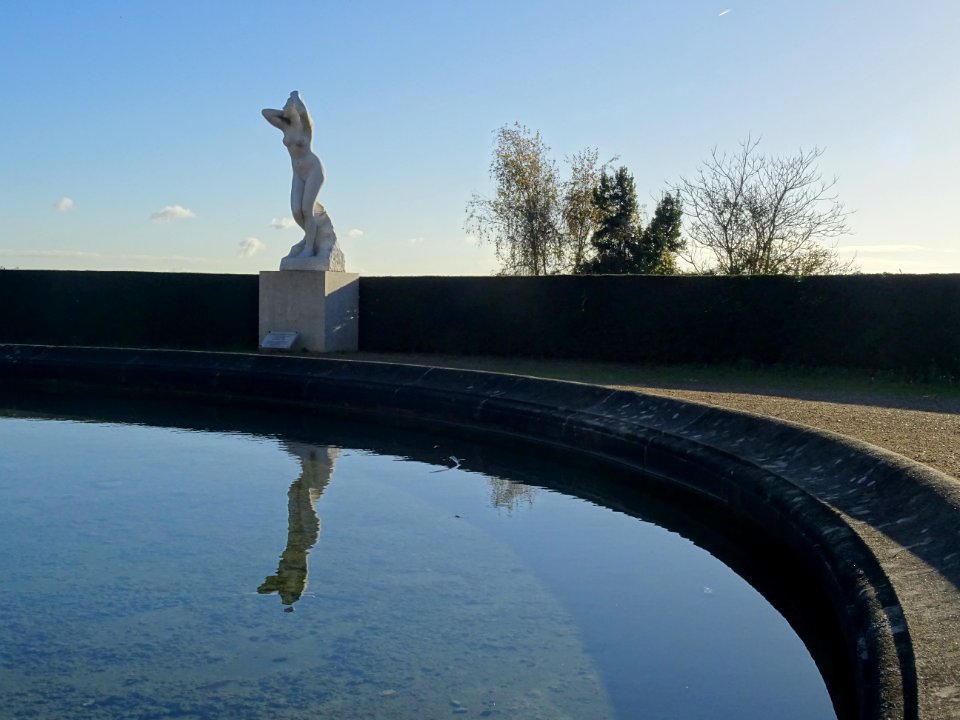 Statue Le Second Versant de la Vie par Henri-Edouard Ver… 